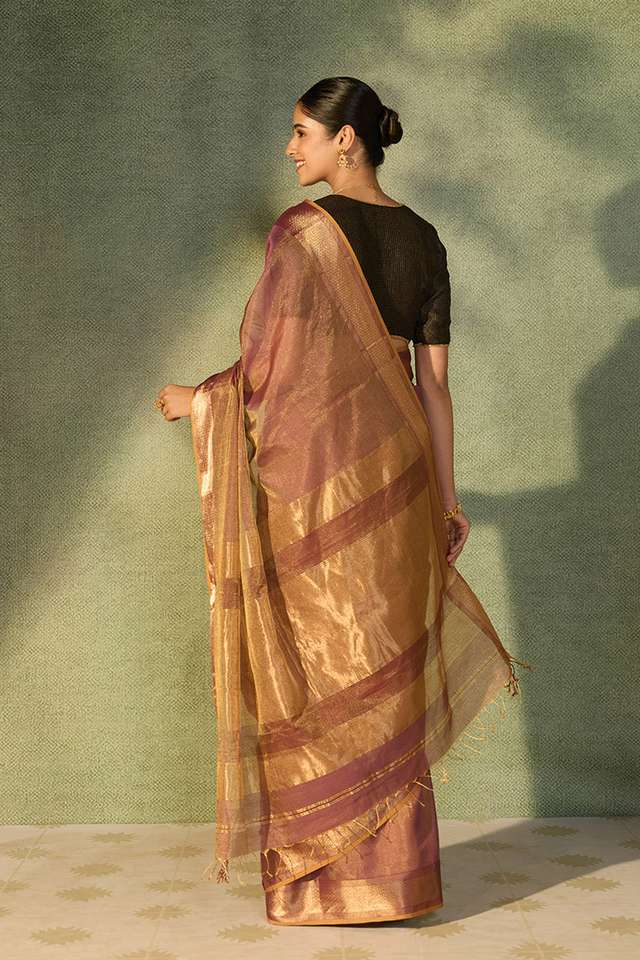 Purple Woven Pure Tissue Cotton Maheshwari Saree thumbnail image number null