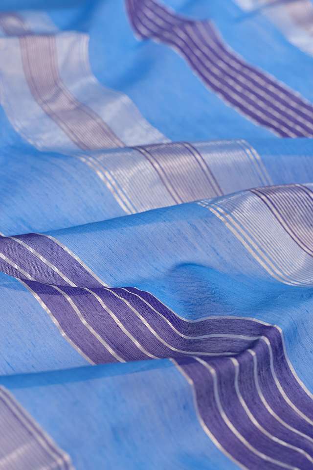 Light Blue Woven Pure Silk Cotton Maheshwari Saree thumbnail image number null
