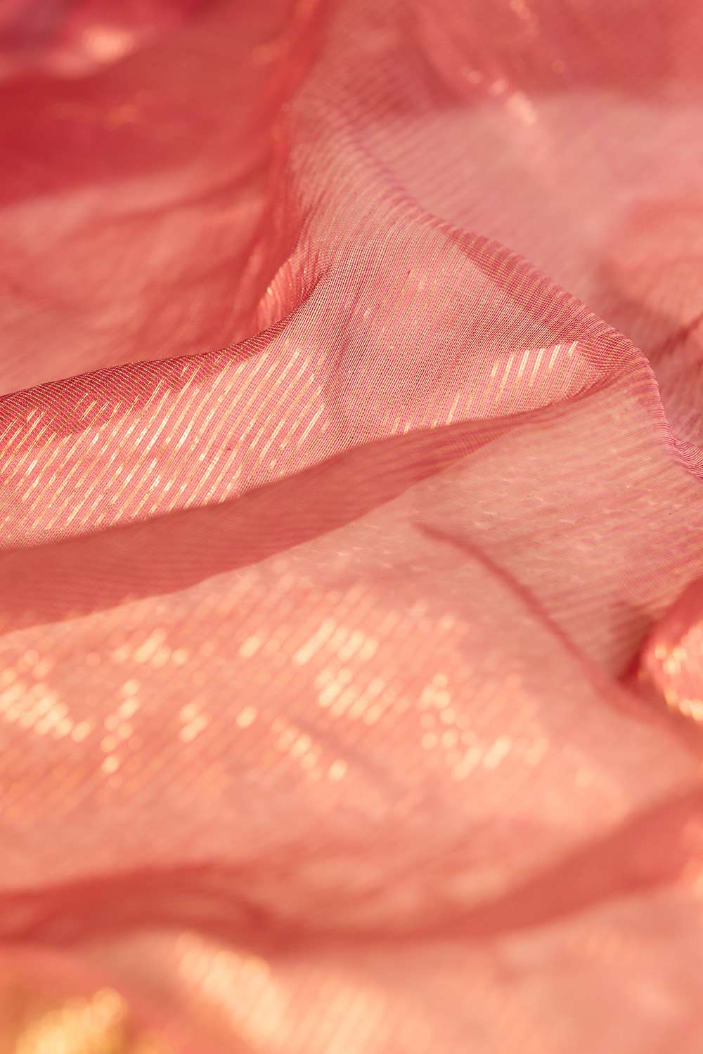 Pink Woven Pure Silk Cotton Maheshwari Saree image number null