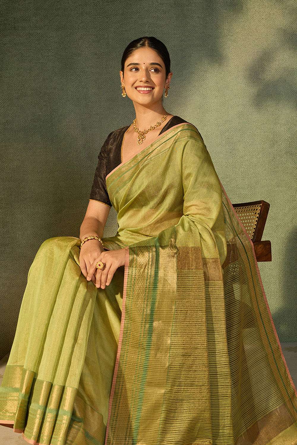 Light Green Woven Pure Tissue Cotton Maheshwari Saree image number null
