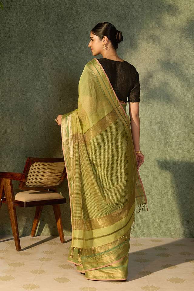 Light Green Woven Pure Tissue Cotton Maheshwari Saree thumbnail image number null