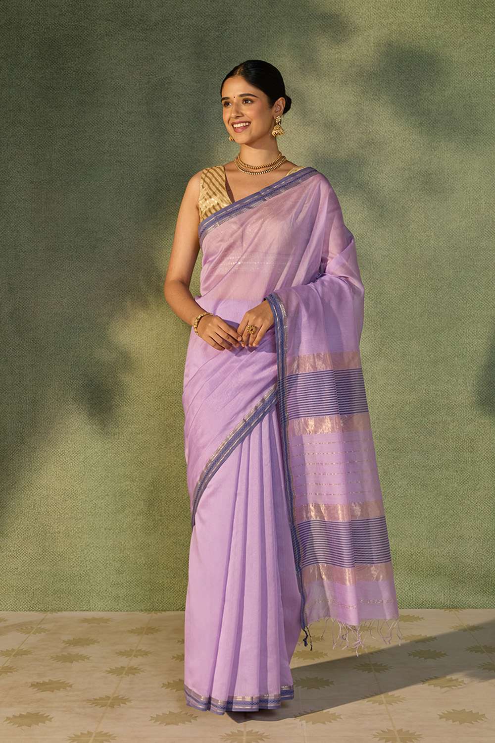Light Violet Woven Pure Silk Cotton Maheshwari Saree image number null