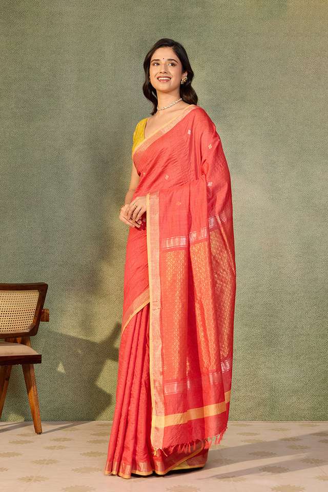 Red Chattisgarh Woven Pure Tussar Silk Saree thumbnail image number null