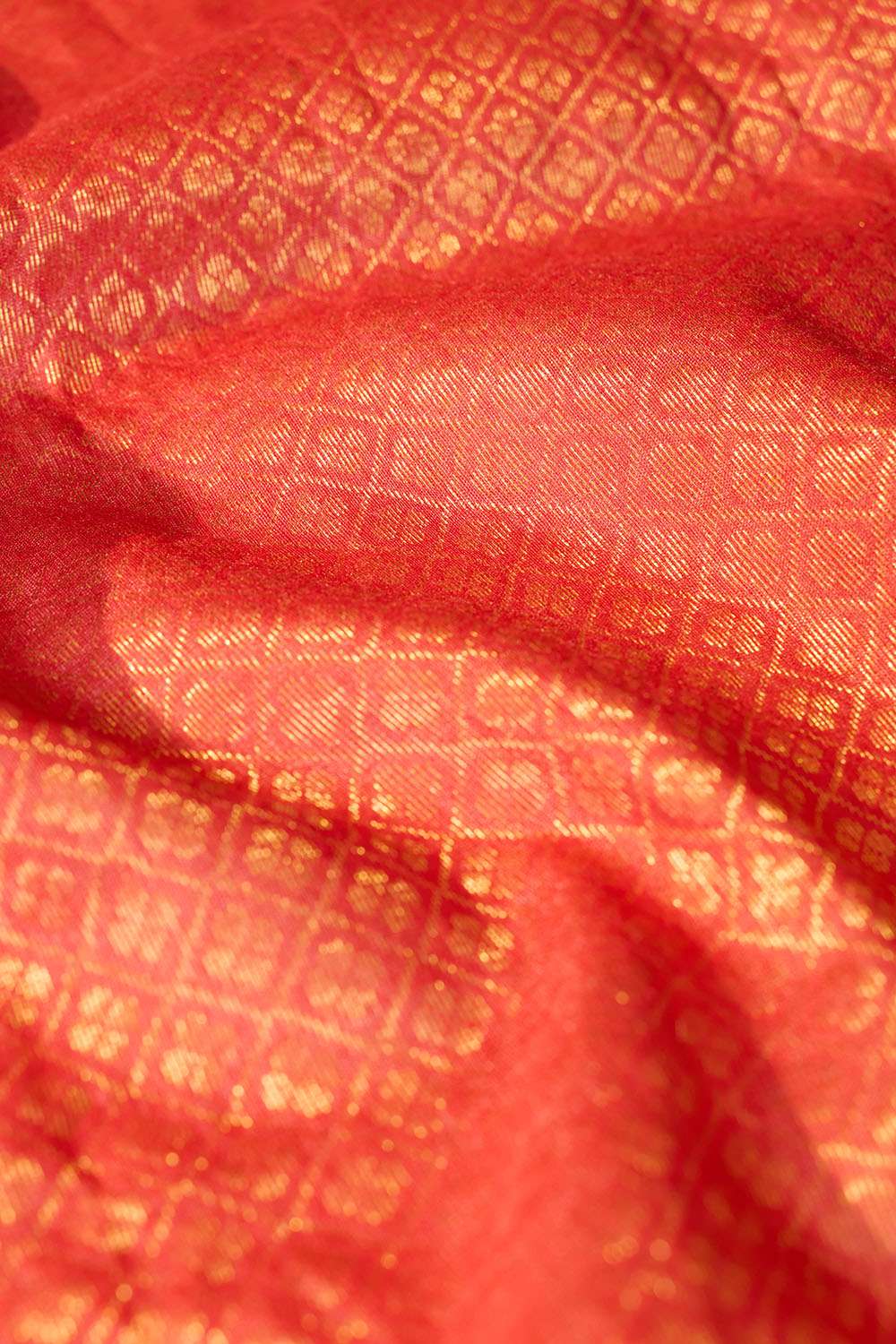 Red Chattisgarh Woven Pure Tussar Silk Saree image number null