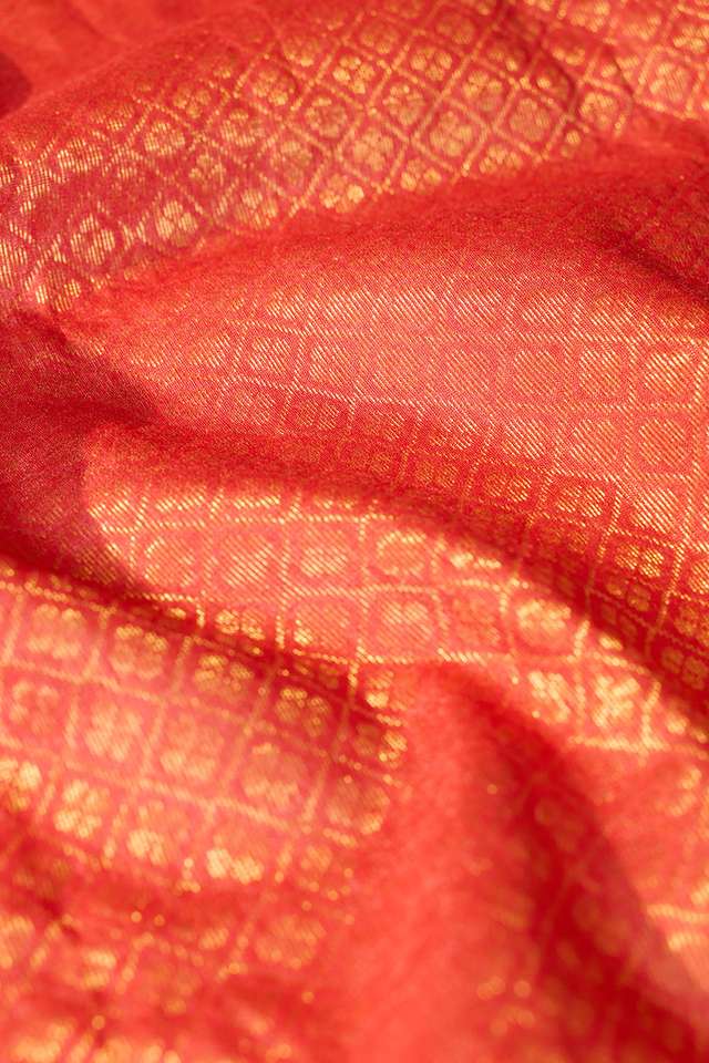 Red Chattisgarh Woven Pure Tussar Silk Saree thumbnail image number null