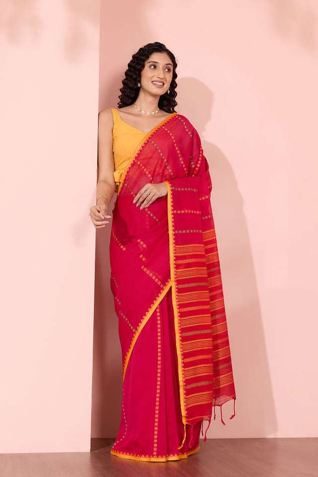 Dark Pink Woven Pure Cotton Bengal Saree thumbnail image number null