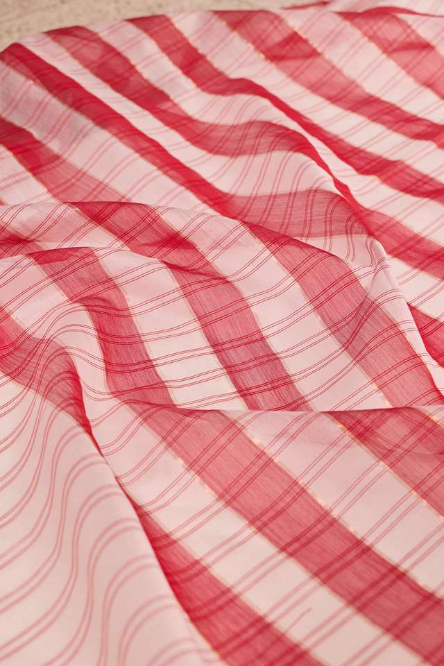 Off White Woven Pure Silk Cotton Maheshwari Saree thumbnail image number null