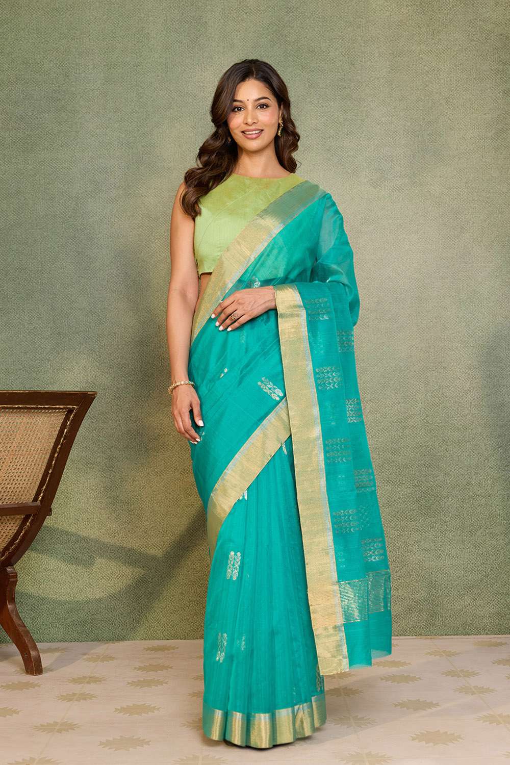 Blue Woven Pure Silk Cotton Chanderi Saree image number null