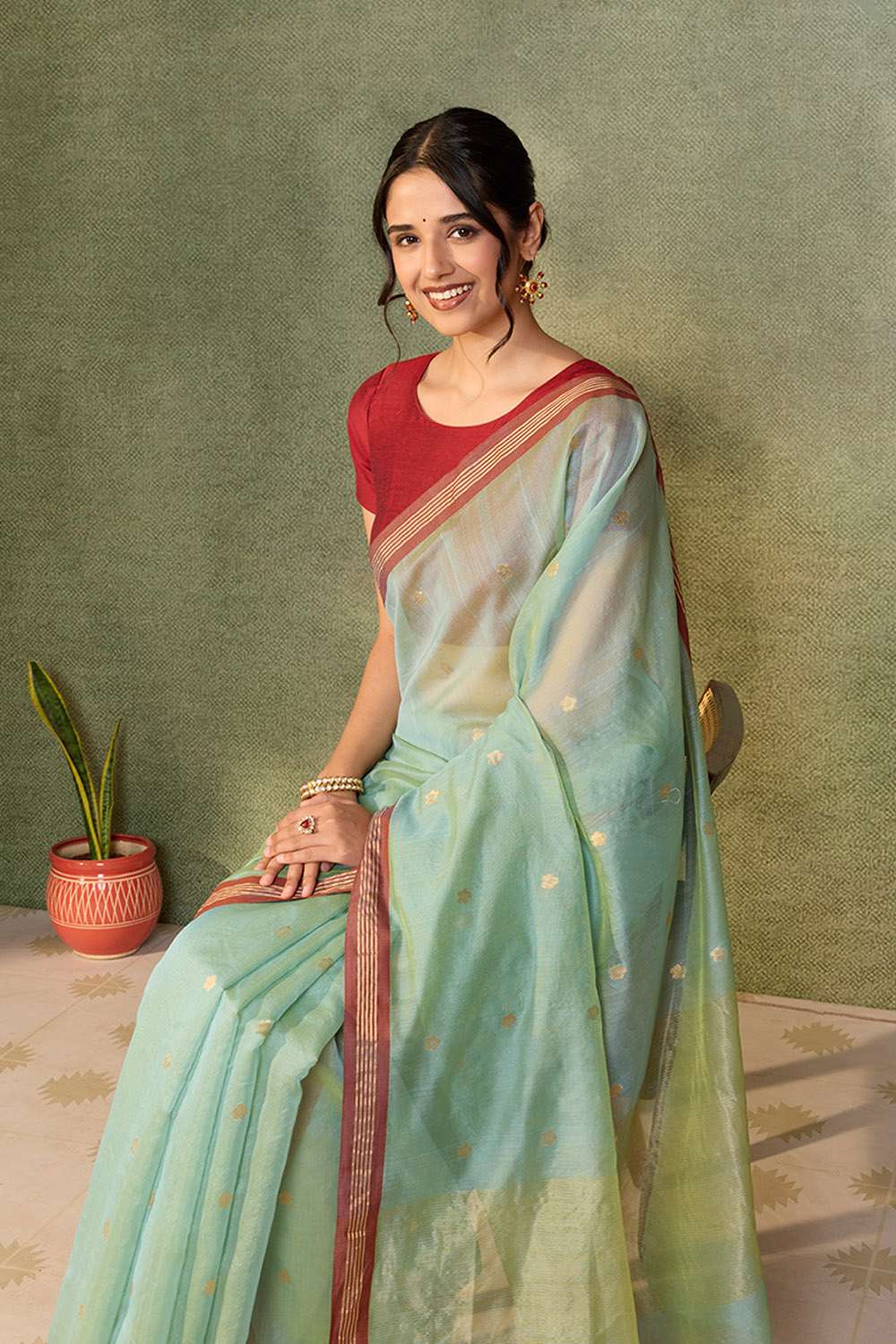 Light Green Woven Pure Silk Cotton Chanderi Saree image number null