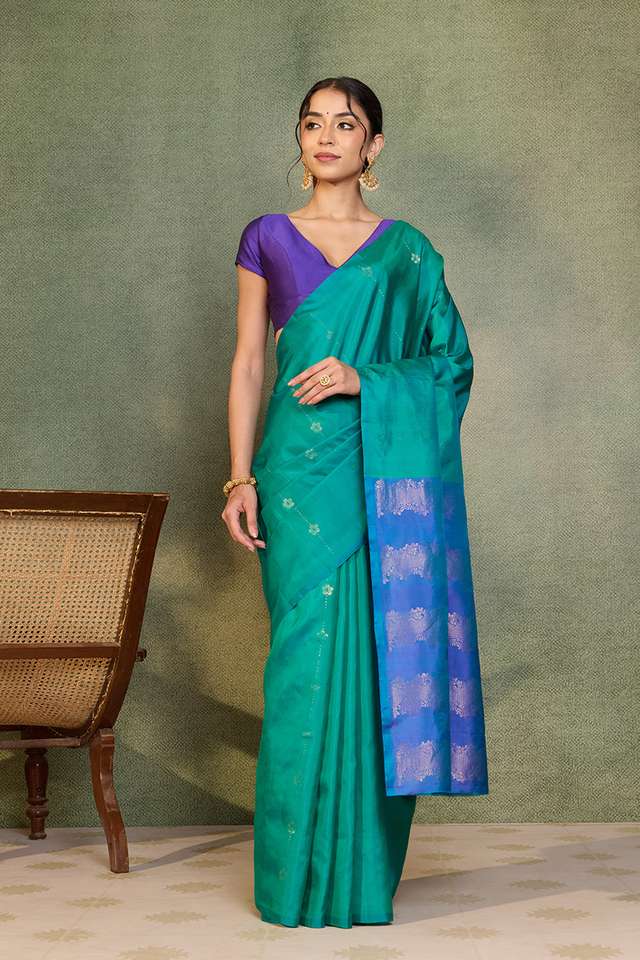 Dark Green Woven Soft Pure Silk Saree thumbnail image number null
