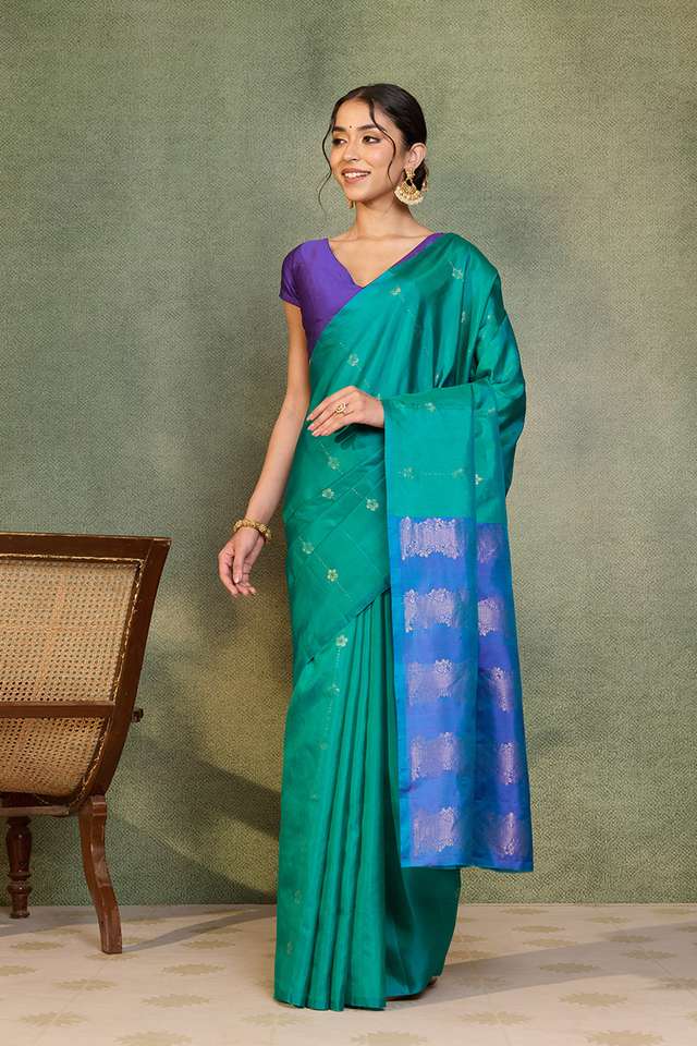 Dark Green Woven Soft Pure Silk Saree thumbnail image number null