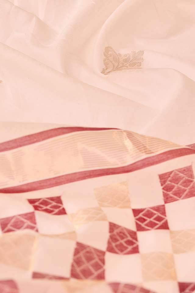 Off White Woven Pure Silk Cotton Chanderi Saree thumbnail image number null