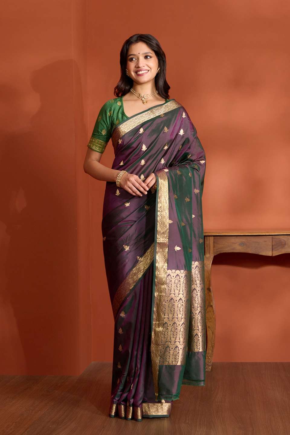 Dark Violet Silk Viscose Banarasi Design Cutwork Saree