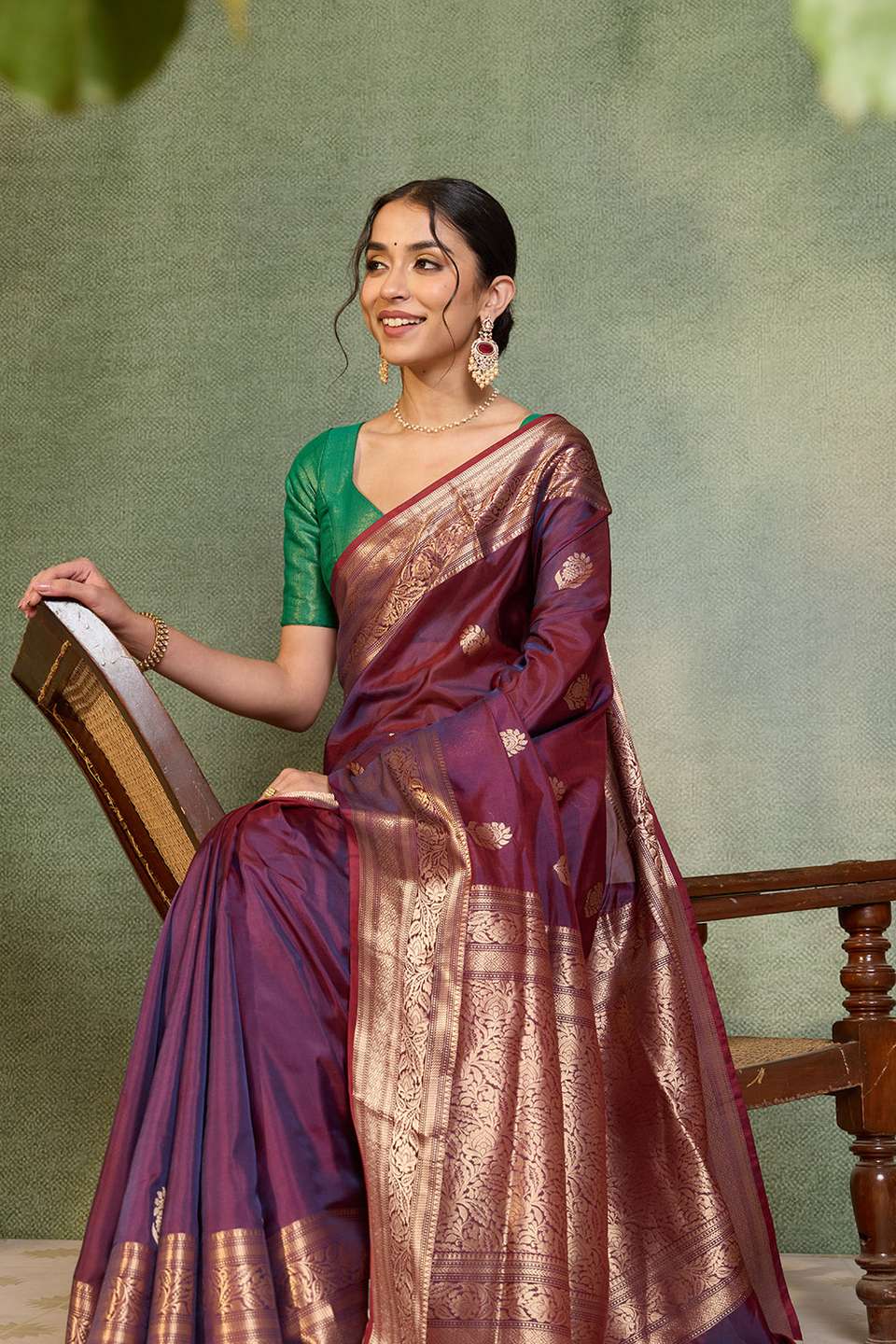 Dark Blue Banarasi Inspired Design Silk Viscose Kadwa Saree