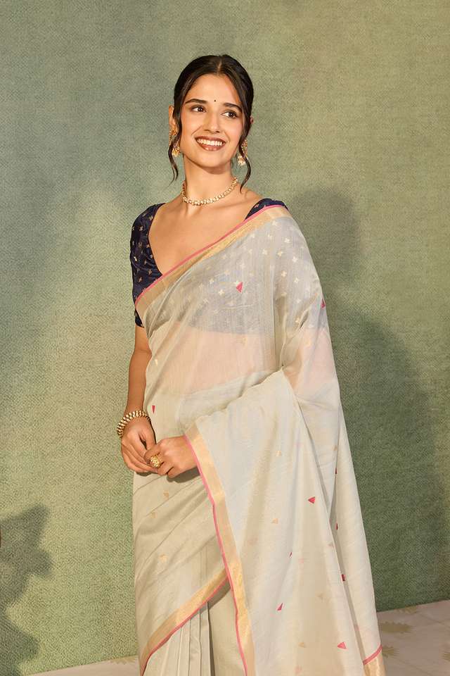 Grey Woven Pure Silk Cotton Chanderi Saree thumbnail image number null