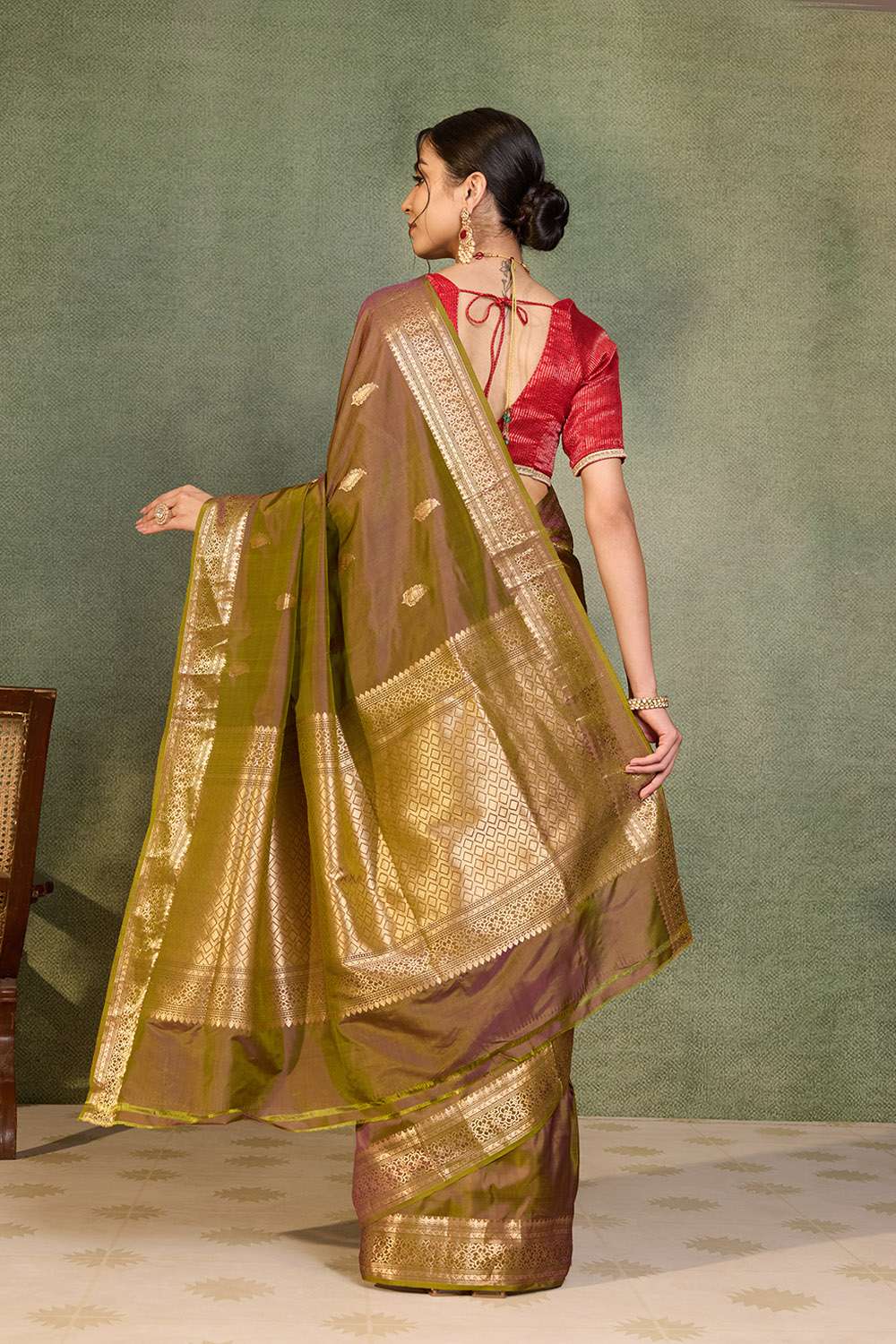 Green Silk Viscose Kadwa Banarasi Saree image number null