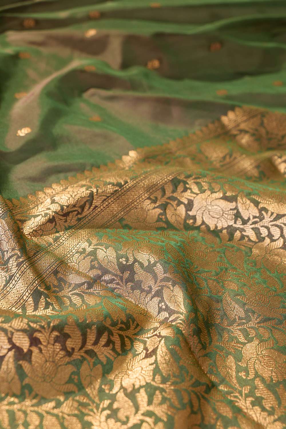 Green Silk Viscose Cutwork Banarasi Saree image number null