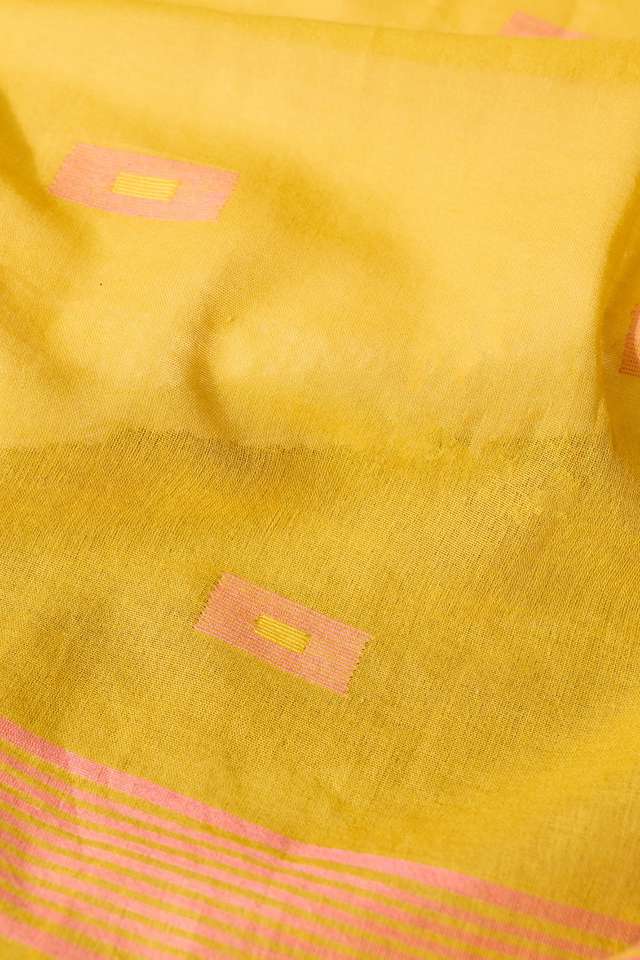 Yellow Woven Pure Cotton Bengal Saree thumbnail image number null