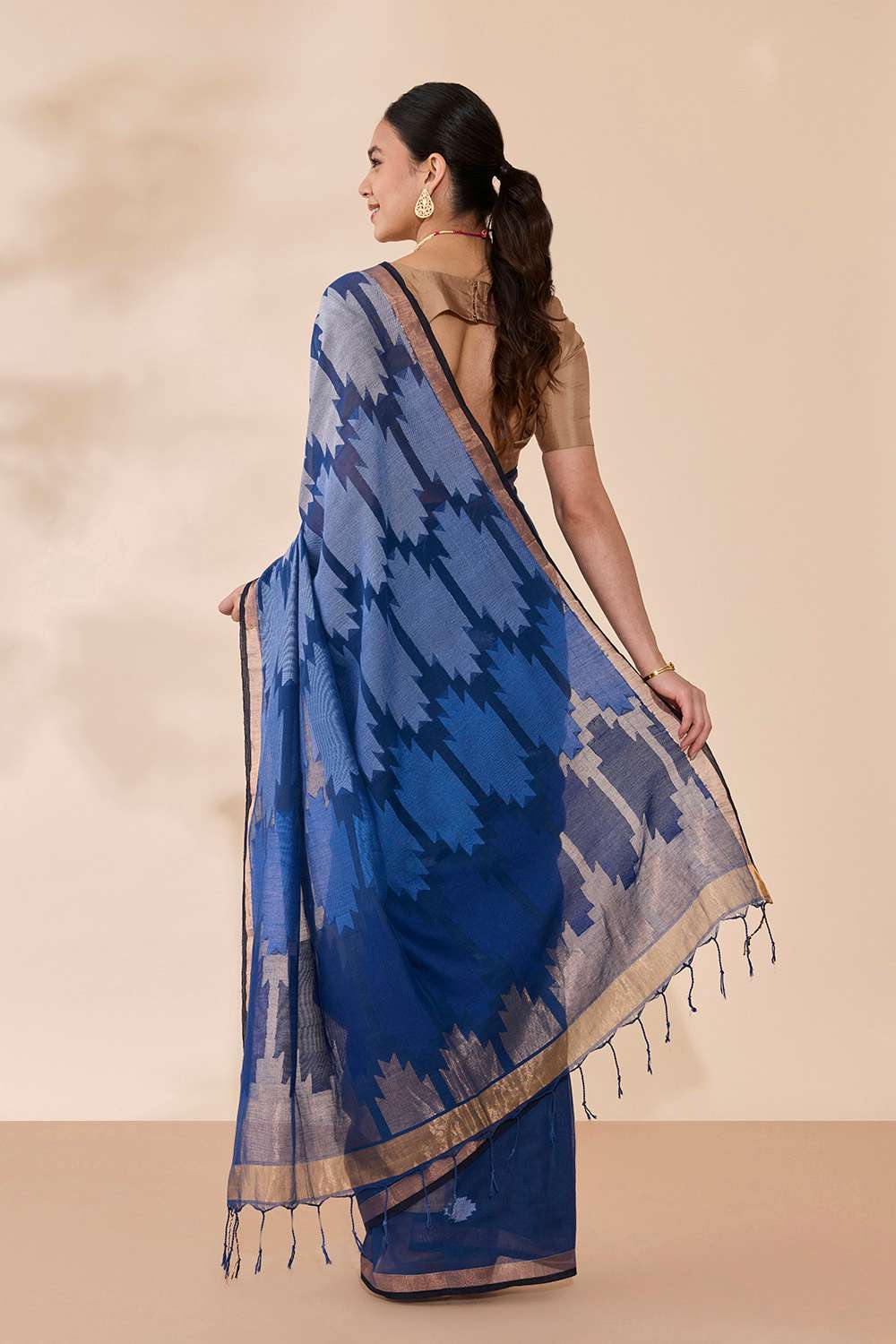 Dark Blue Woven Pure Cotton Bengal Saree image number null