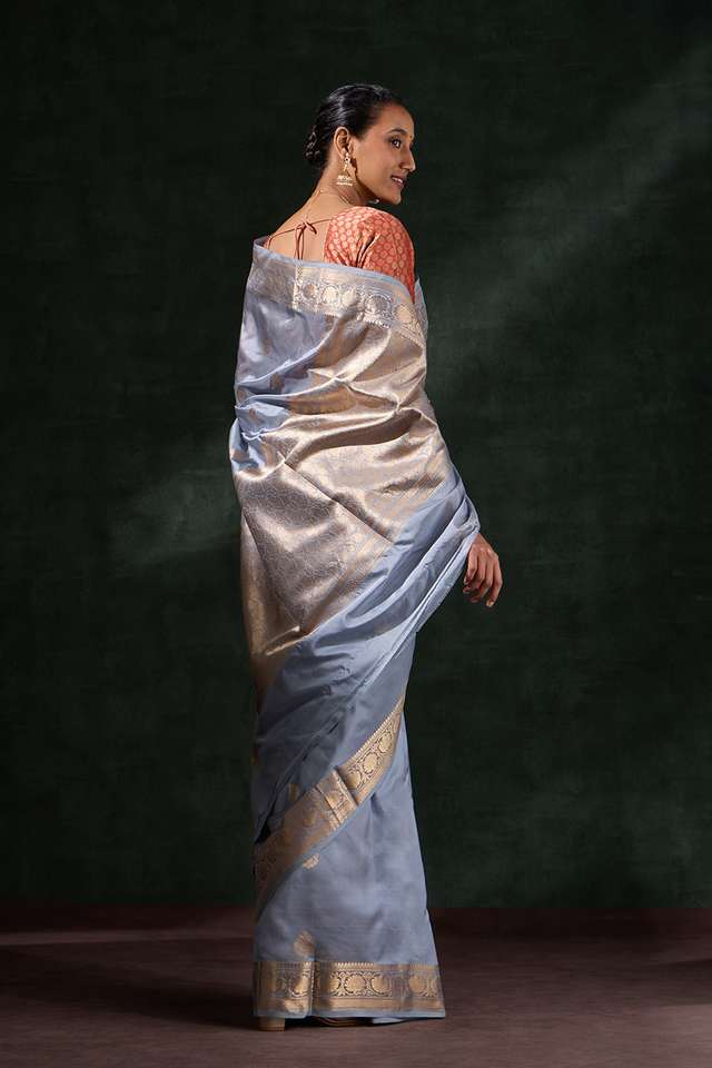 Grey Silk Viscose Kadwa Saree thumbnail image number null
