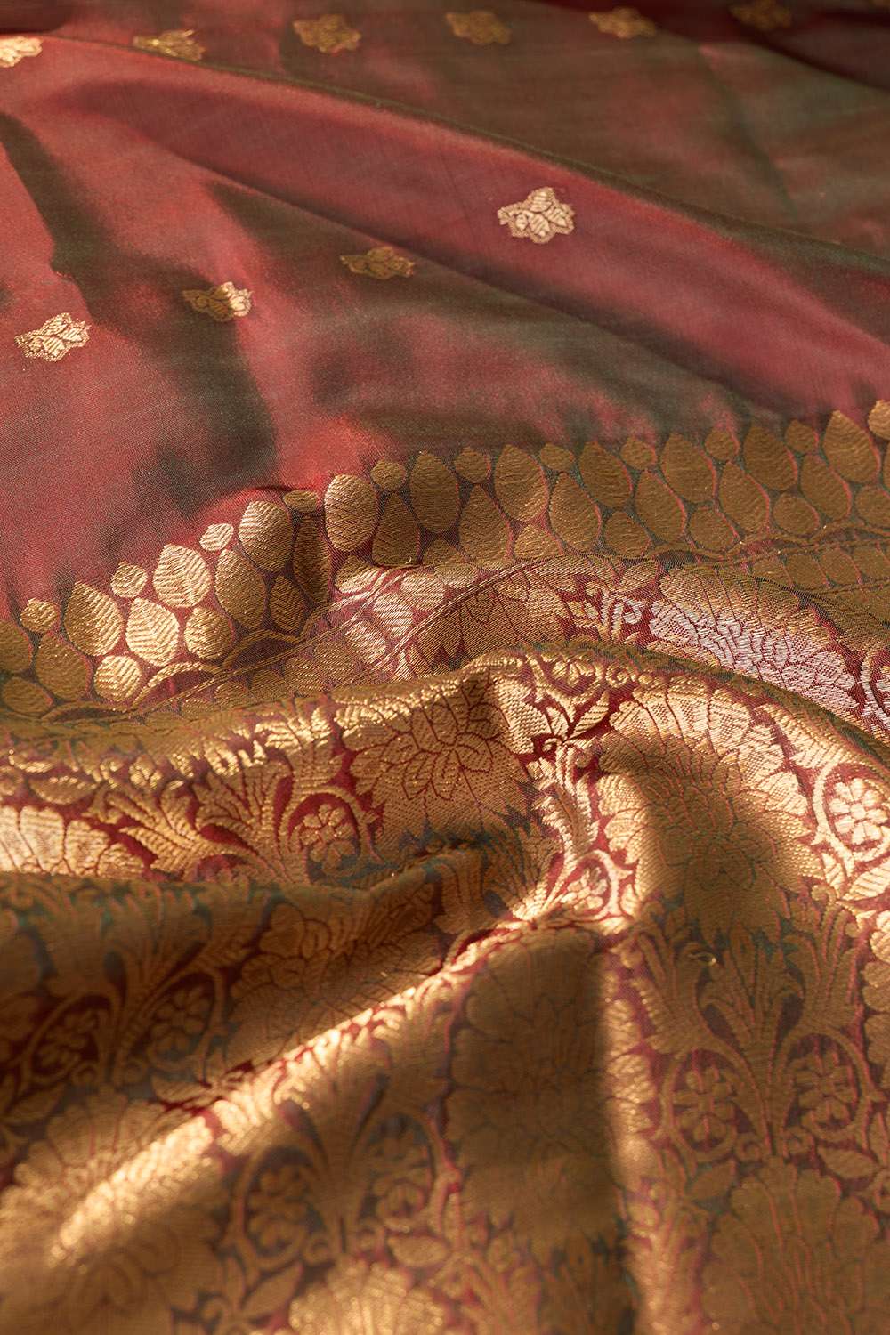 Red Silk Viscose Cutwork Banarasi Inspired Design Saree image number null