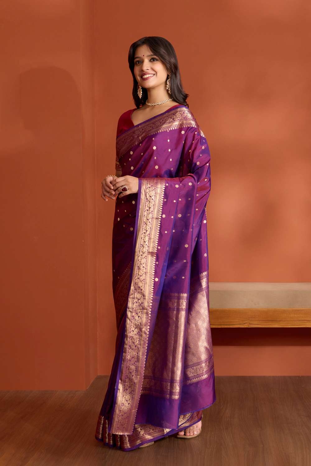 Purple Silk Viscose Banarasi Design Cutwork Saree image number null
