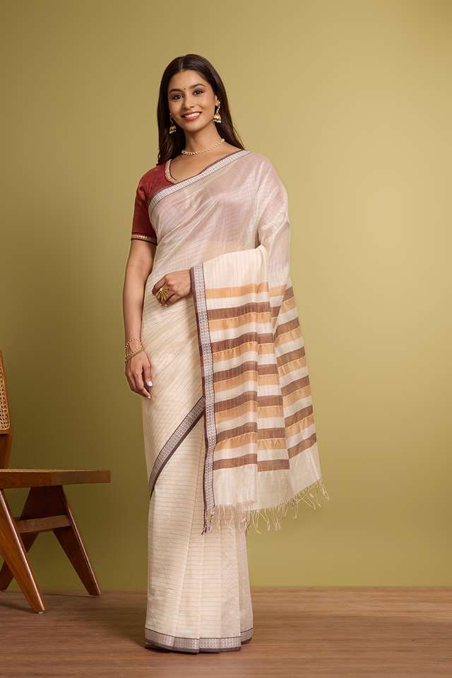 Off White Woven Pure Silk Cotton Maheshwari Saree thumbnail image number null