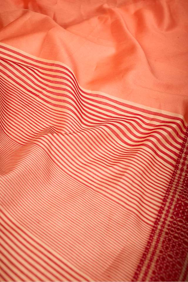Orange Woven Pure Silk Cotton Maheshwari Saree thumbnail image number null