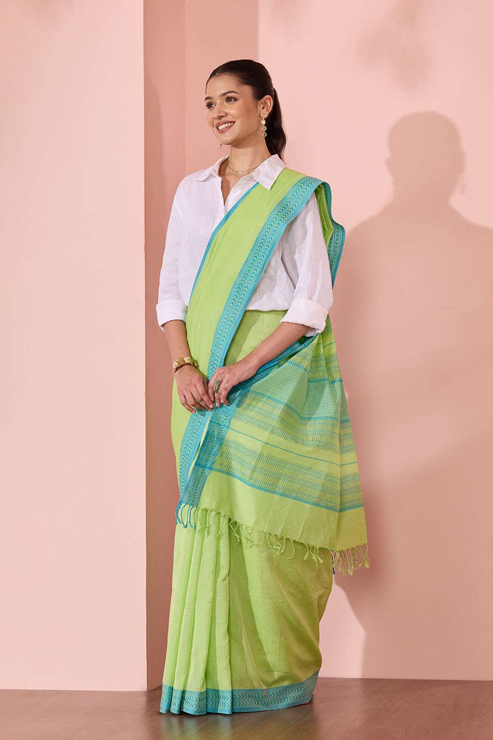 Light Green Woven Pure Silk Cotton Maheshwari Saree image number null