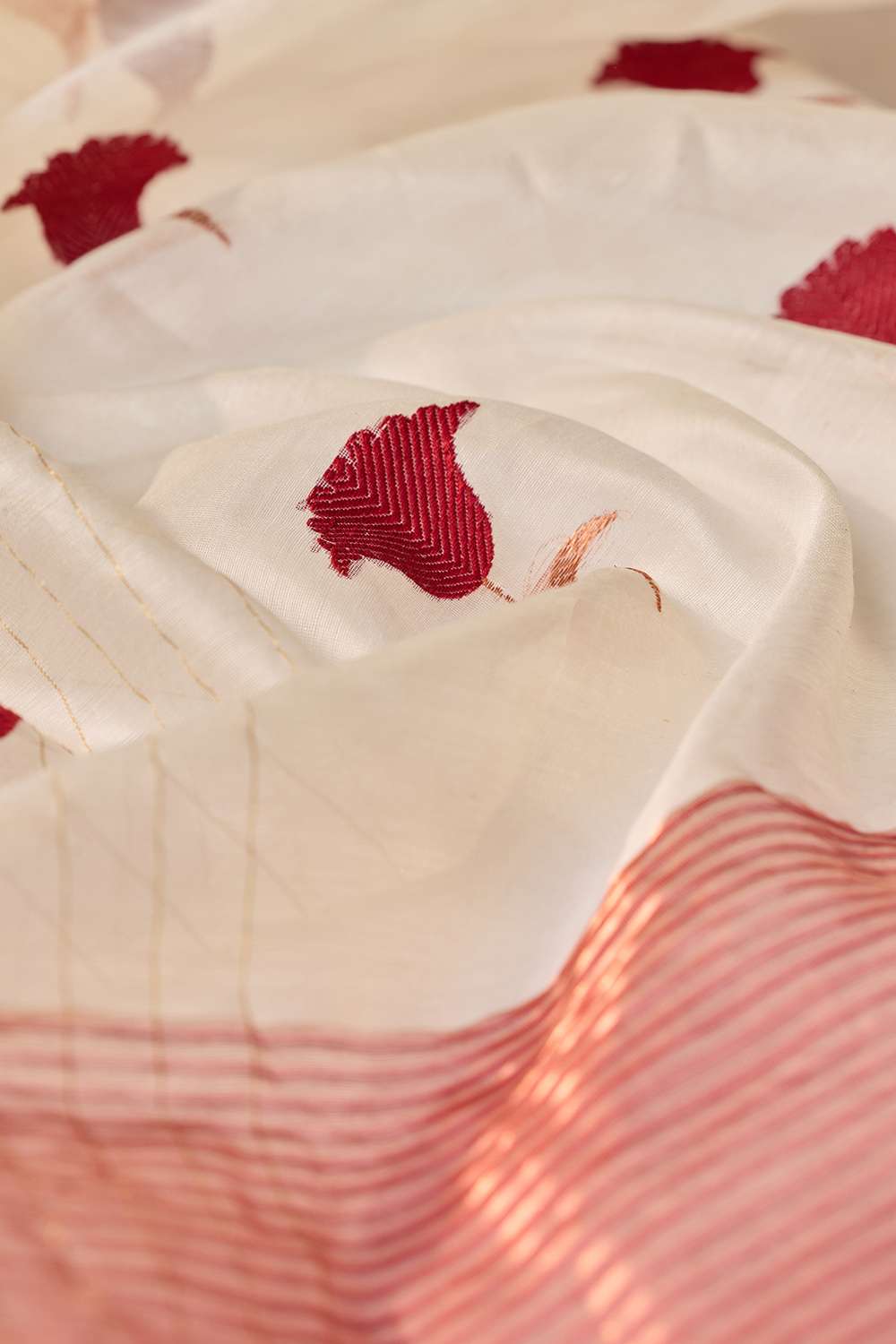 Off White Eknaliya Pure Silk Cotton Chanderi Saree image number null