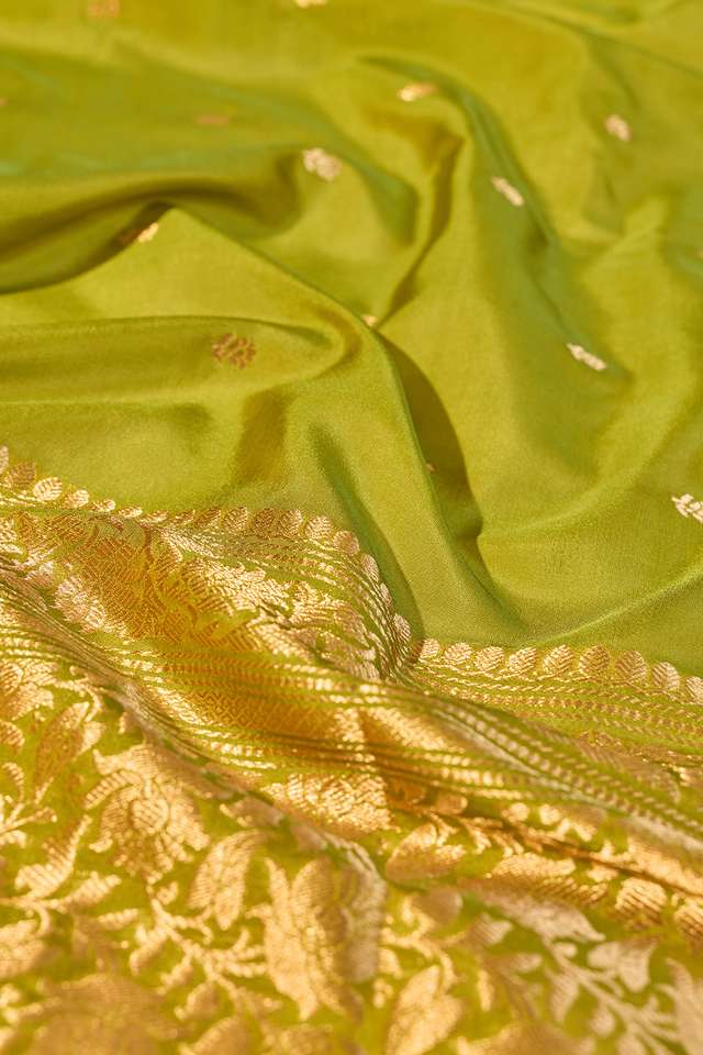 Green Silk Viscose Cutwork Banarasi Saree thumbnail image number null