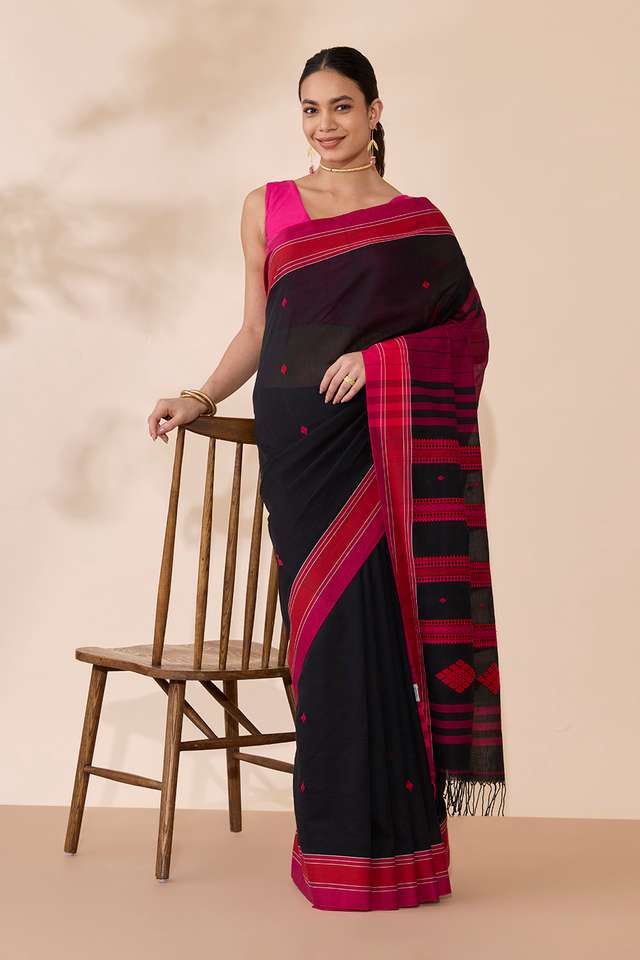 Black Woven Pure Cotton Bengal Saree image number