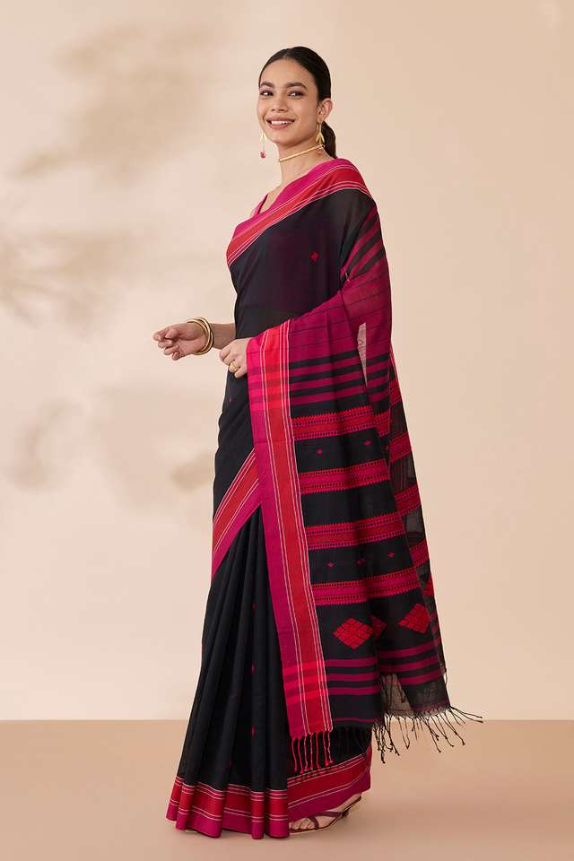 Black Woven Pure Cotton Bengal Saree thumbnail image number null