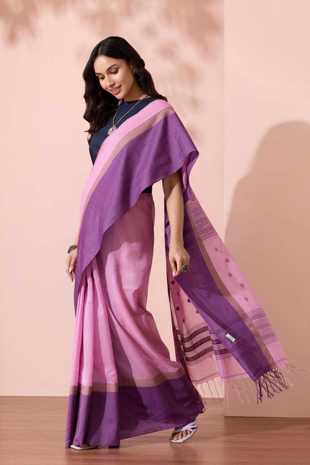 Light Pink Woven Pure Cotton Bengal Saree image number null