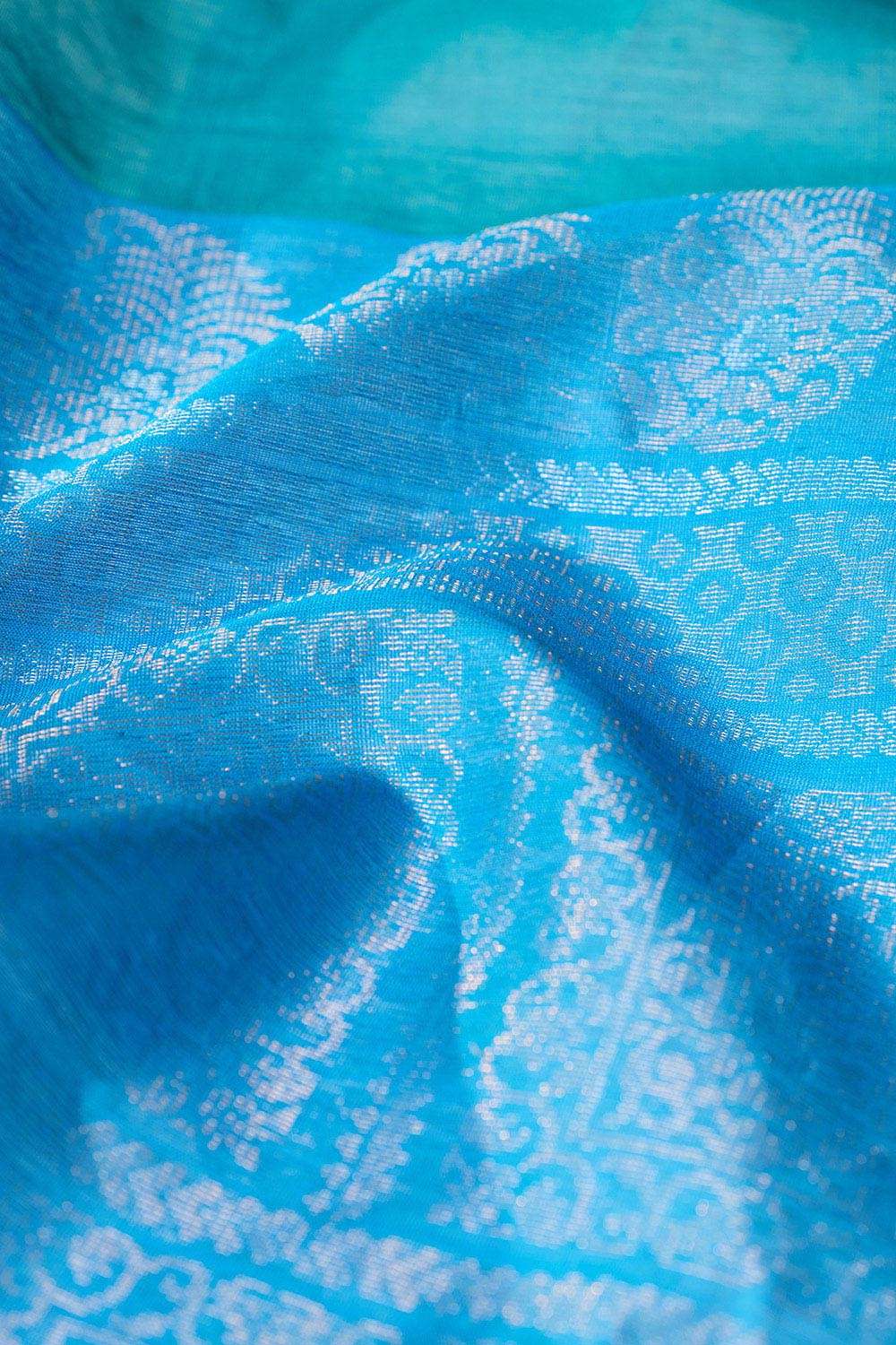 Blue Woven Pure Silk Cotton Saree image number null