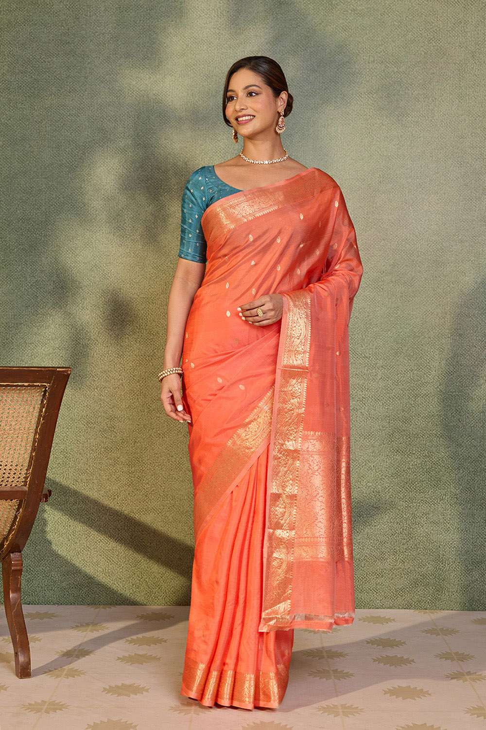 Orange Silk Viscose Kadwa Banarasi Saree image number null