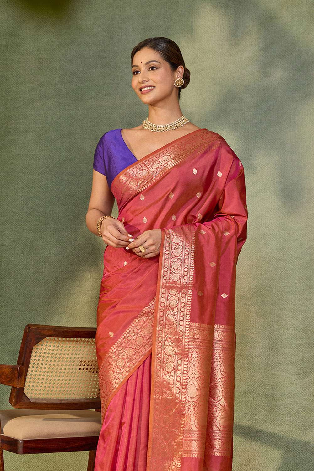 Pink Silk Viscose Kadwa Banarasi Saree image number null