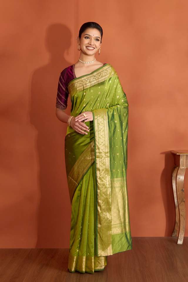 Green Silk Viscose Cutwork Banaras Inspired Design Saree thumbnail image number null
