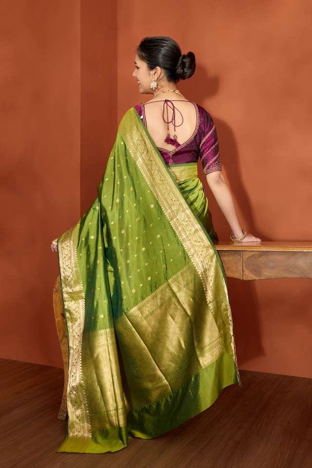 Green Silk Viscose Cutwork Banaras Inspired Design Saree thumbnail image number null