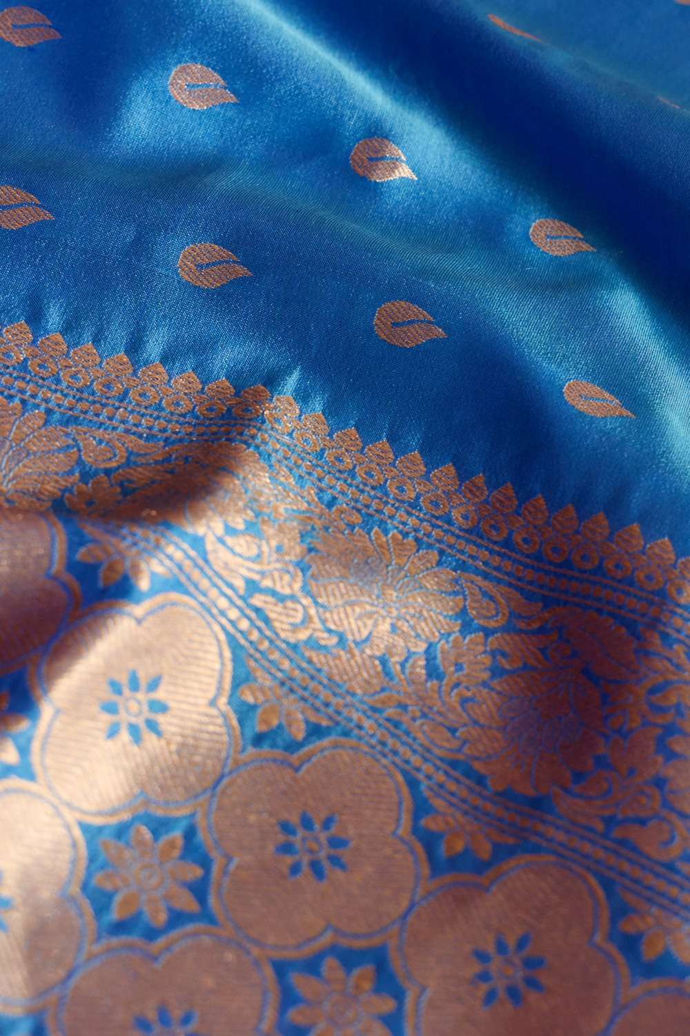 Blue Silk Viscose Banaras Cutwork Saree image number null