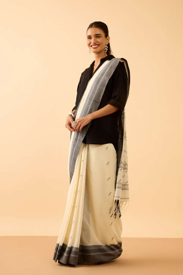 Off White Woven Pure Cotton Bengal Saree thumbnail image number null