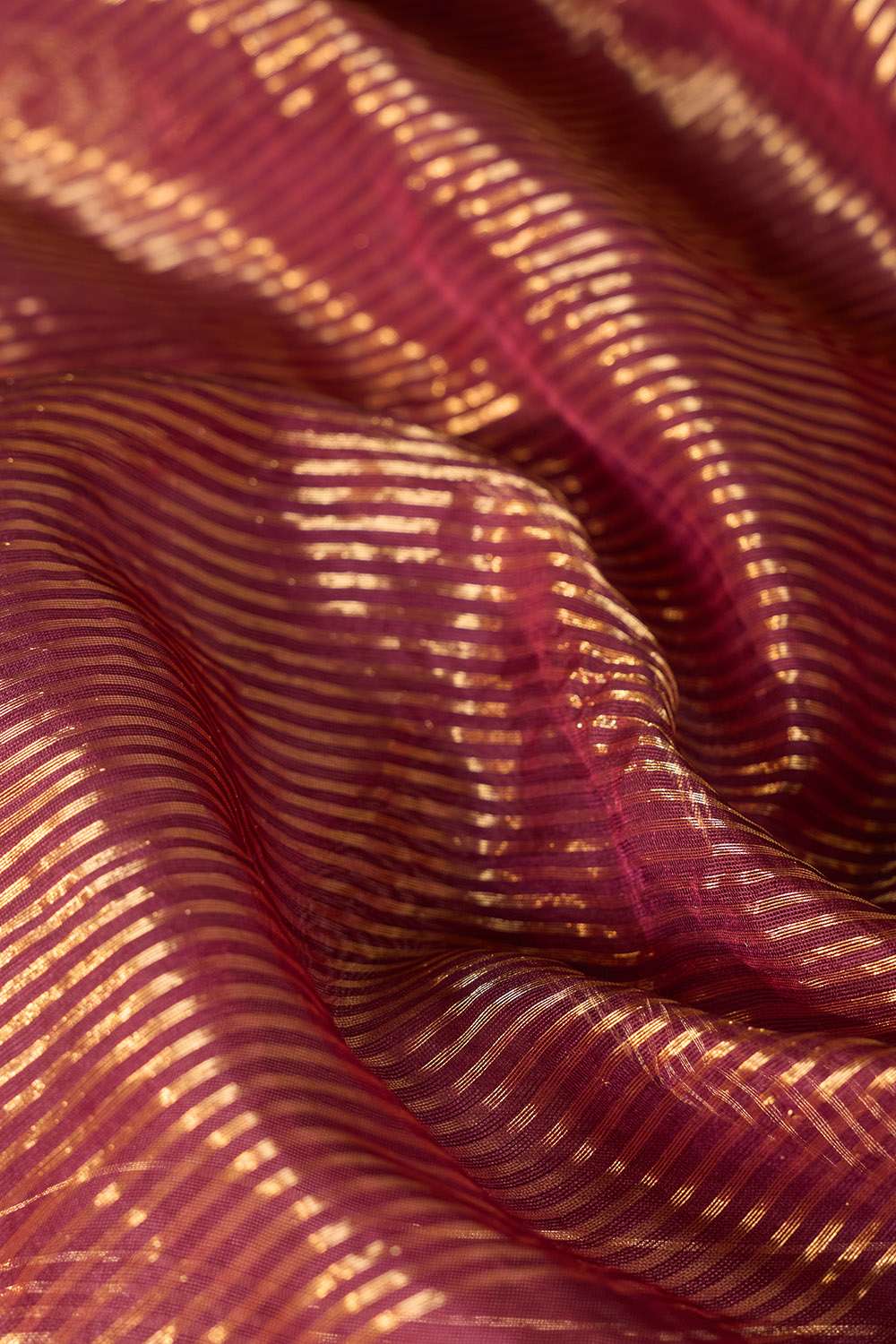 Purple Woven Pure Silk Cotton Chanderi Saree image number null