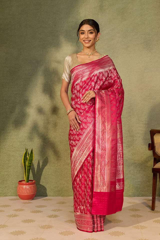 Pink Pure Silk Tanchoi Banarasi Saree thumbnail image number null
