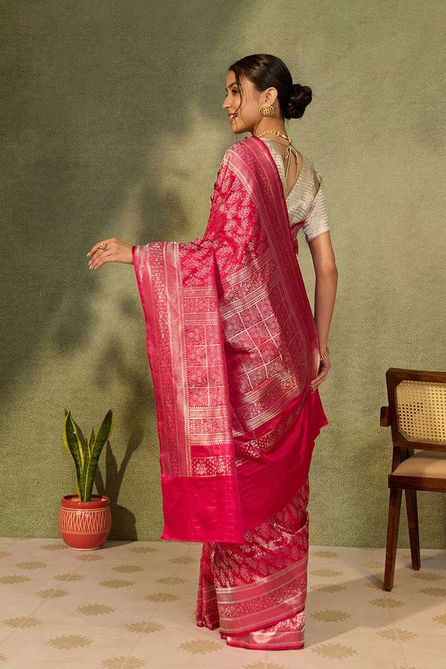 Pink Pure Silk Tanchoi Banarasi Saree thumbnail image number null