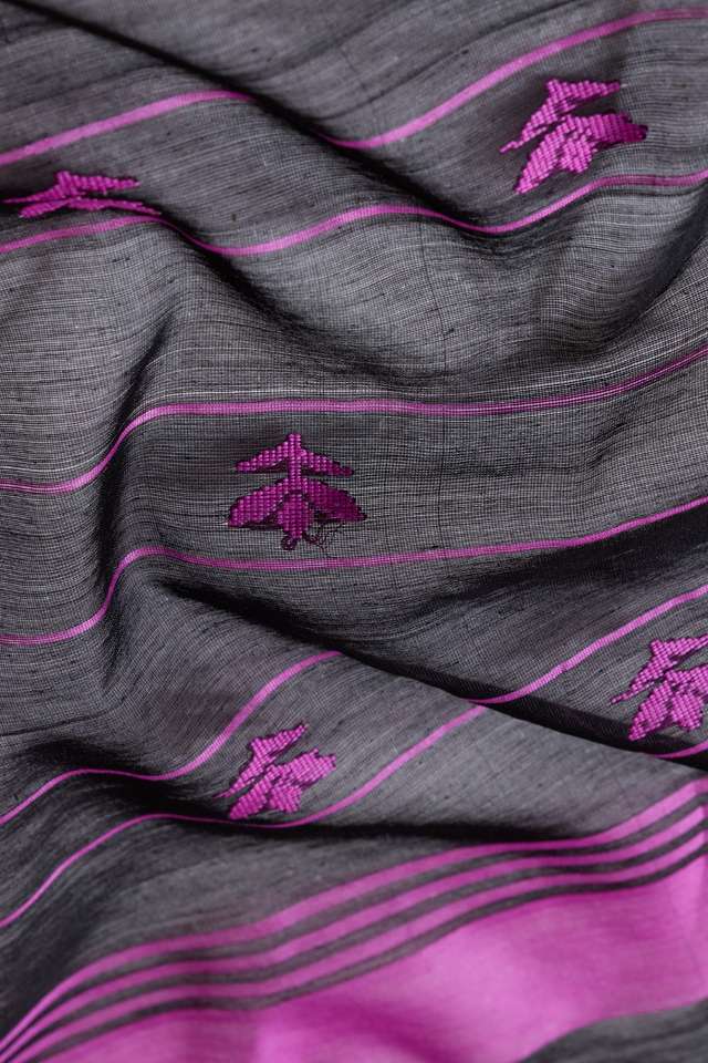 Black Chanderi Woven Pure Silk Cotton Saree thumbnail image number null