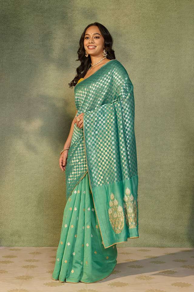 Blue Woven Pure Silk Cotton Saree thumbnail image number null