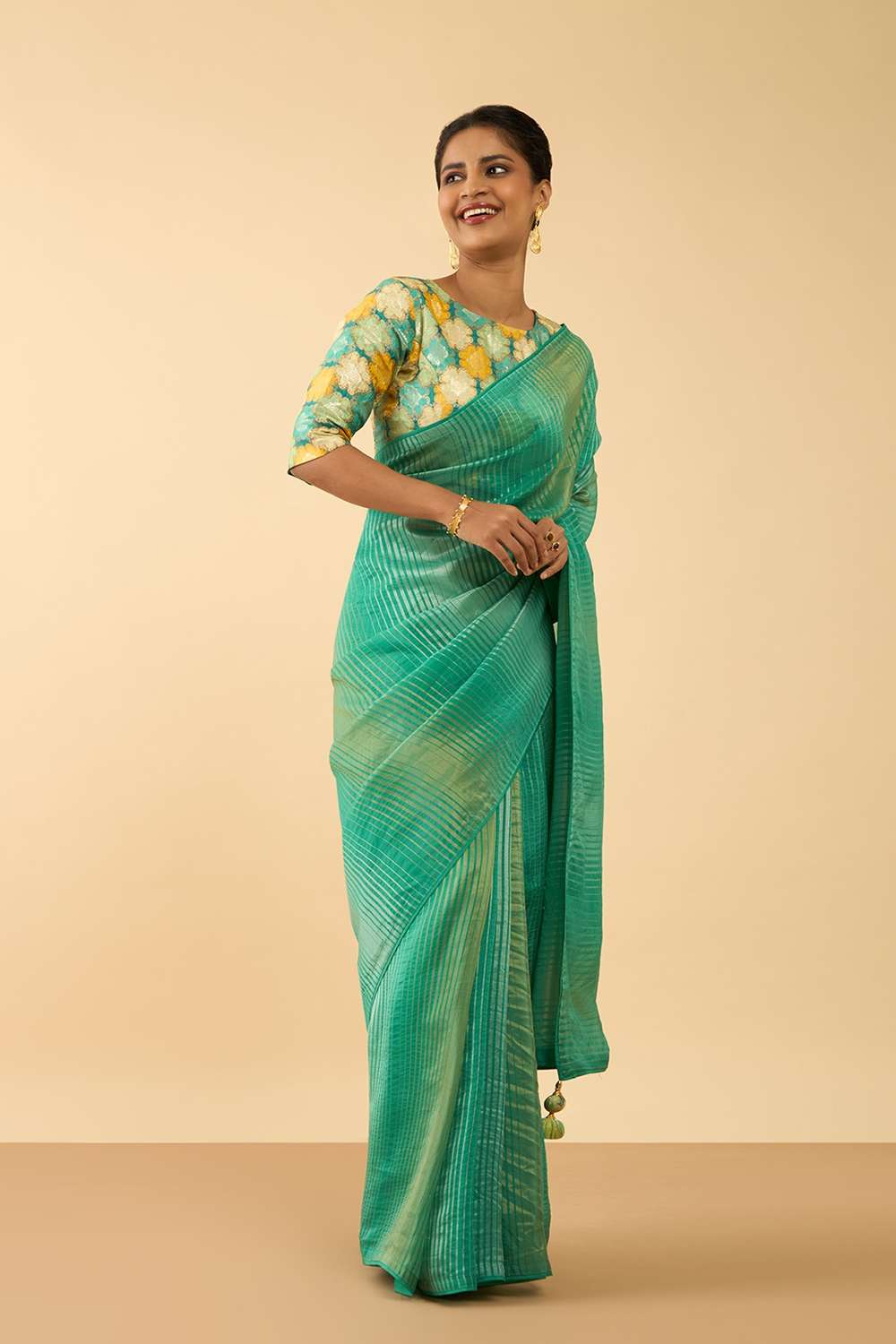 Green Woven Viscose Saree image number null