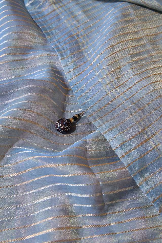 Blue Woven Viscose Tissue Saree thumbnail image number null