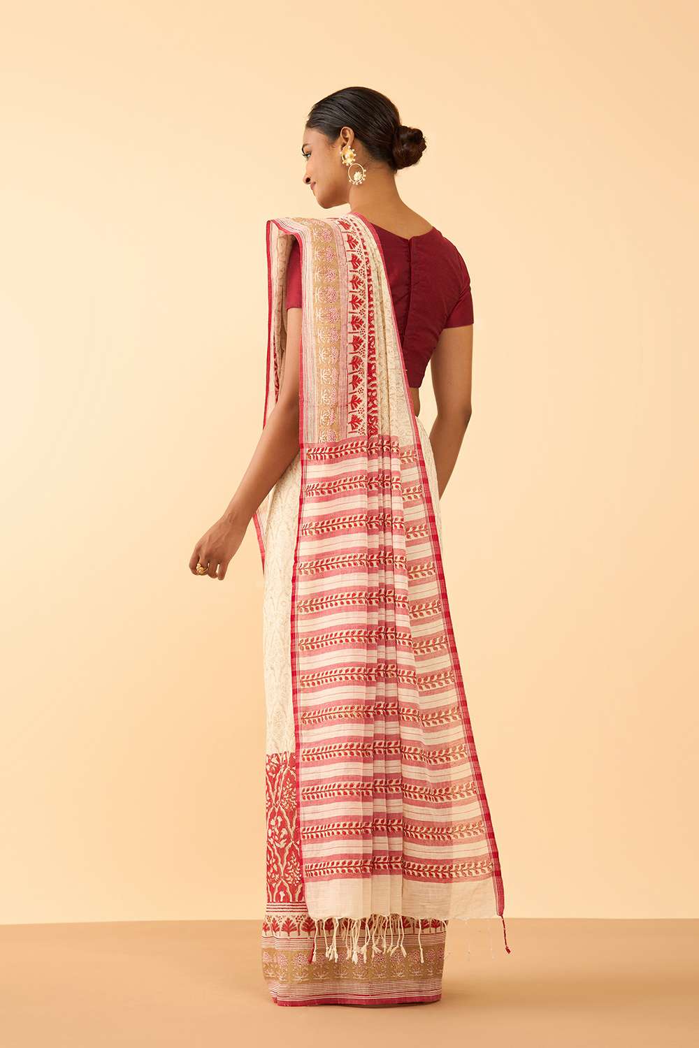 Off White Pure Cotton Block Printed Bengal Saree image number null