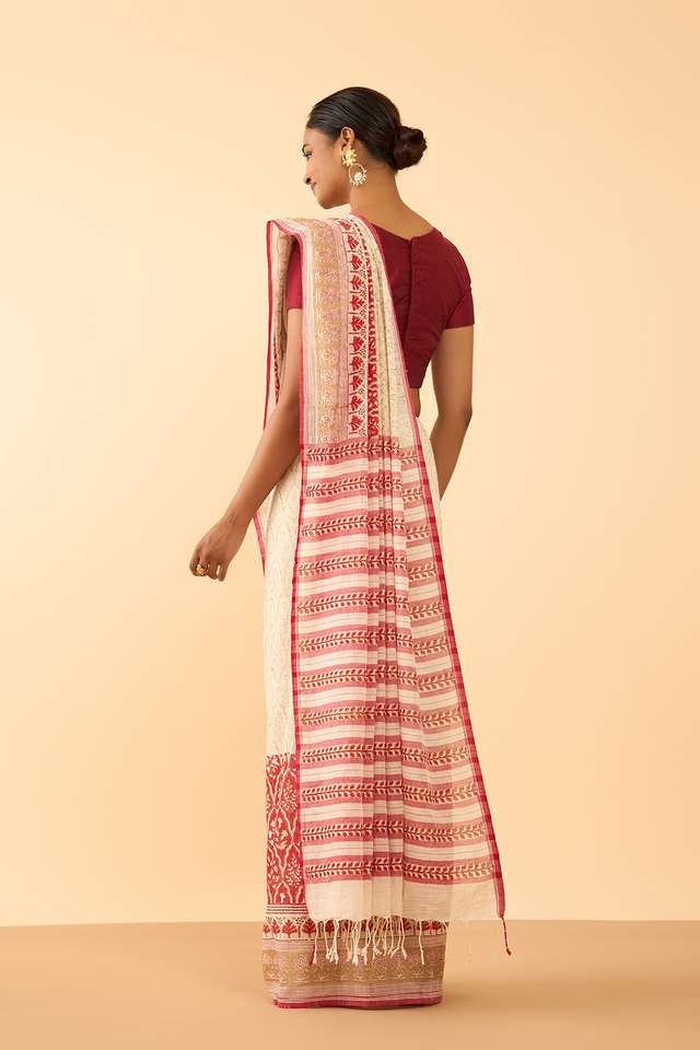 Off White Pure Cotton Block Printed Bengal Saree thumbnail image number null